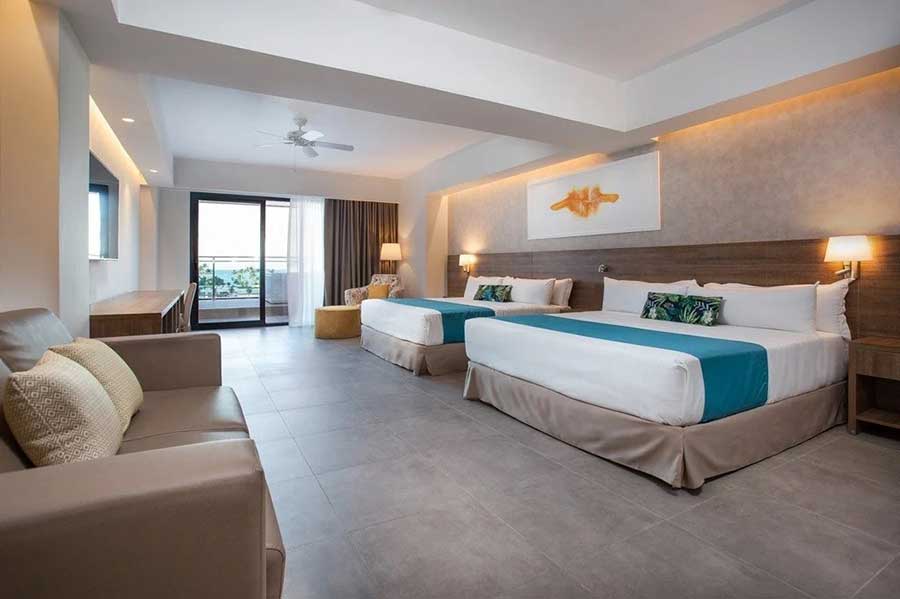 Hotel Serenade Punta Cana family rooms