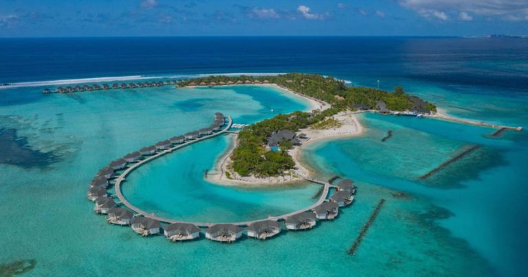 Cinnamon-Dhonveli-Maldives-view-hotel