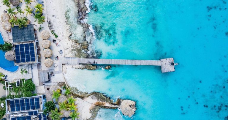 Delfin’s-Beach-Resort-Bonaire-view-hotel