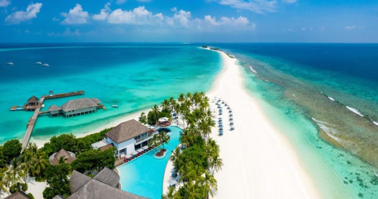 Finolhu-Baa-Atoll-Maldives-view-hotel